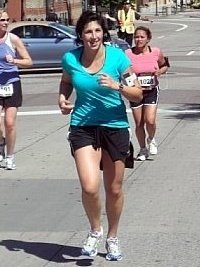 Lindsey competing in a running race.